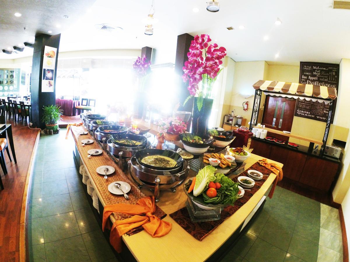 苏卡大酒店 北干巴鲁 外观 照片